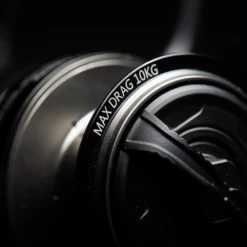 Savage Gear SG8 5000 FD 10 Savage Gear SG8 5000 FD -Kwaliteitswinkel Voor Visuitrusting sgp007 5